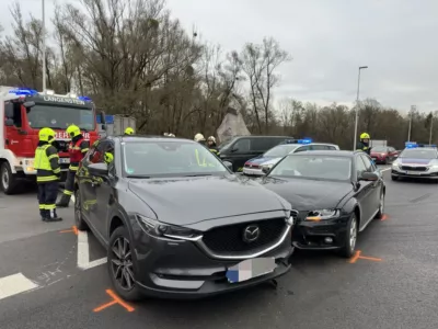 Verkehrsunfall auf der B3 endet glimpflich edit-20231122152245.jpg