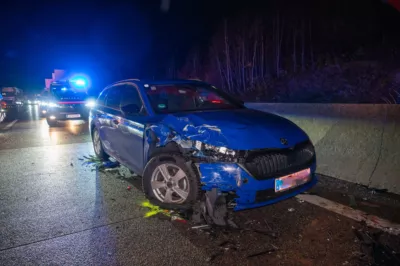 Sieben beteiligte Fahrzeuge bei Unfall auf A1 DSC-8772.jpg