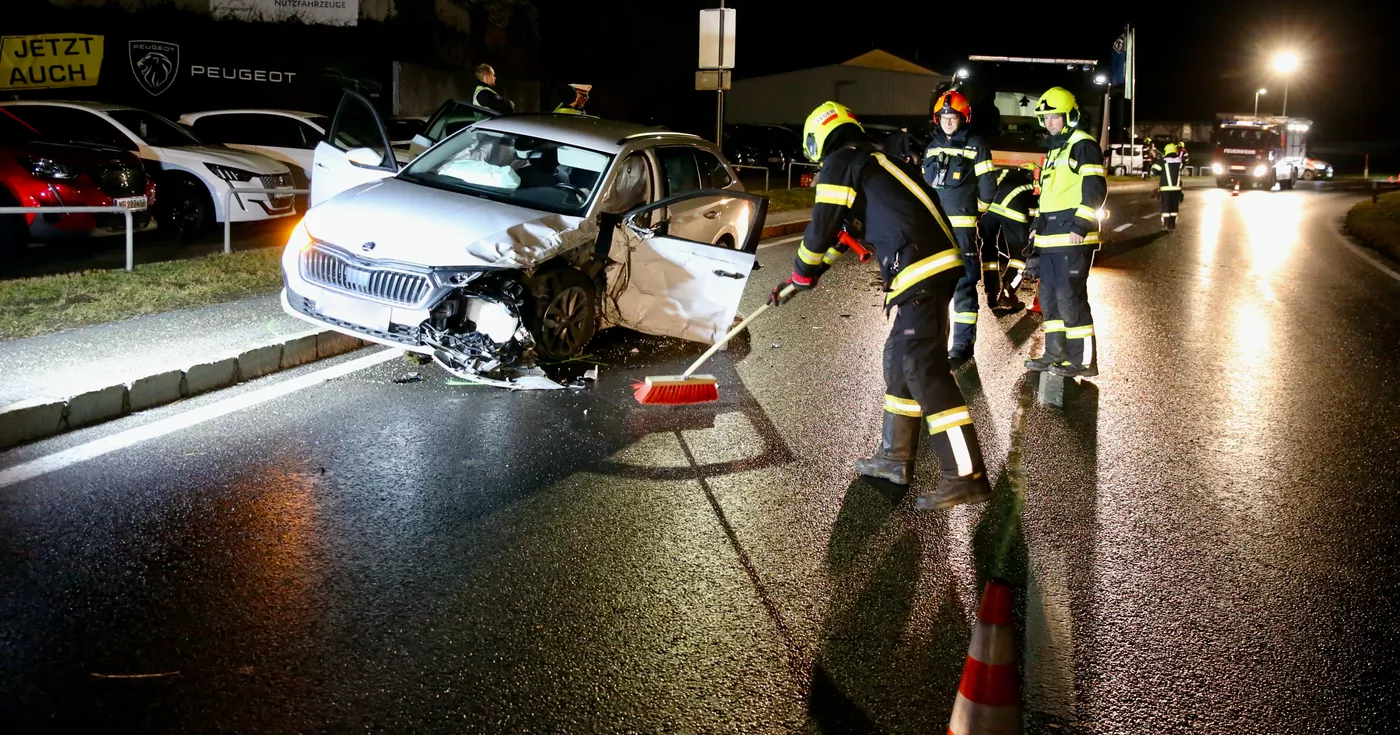 Verkehrsunfall in Wolfern glimpflich ausgegangen