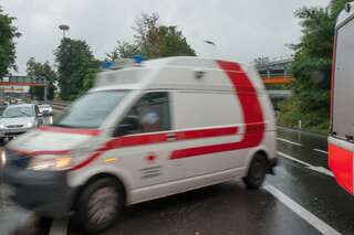 Betonmischer auf der A7 umgestürzt betonmischer-umgestuerzt_15.jpg