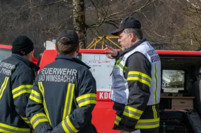 Großübung in Klaus an der Pyhrnbahn fordert zahlreiche Einsatzkräfte DSC-4402.jpg