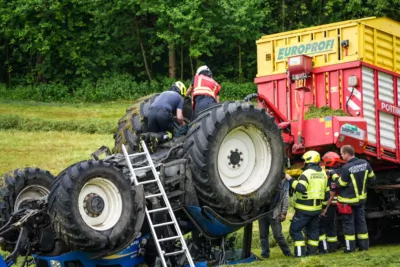 Riesenglück bei Unfall mit Traktor PANC-20240512161102215-022.jpg