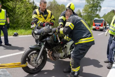 Motorradfahrer in Vorderweissenbach tödlich verunglückt A7404153-2400.jpg