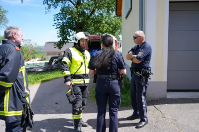 Werkstättenbrand in Herzogsdorf: Feuerwehren verhindern Schlimmeres DSC02485.jpg