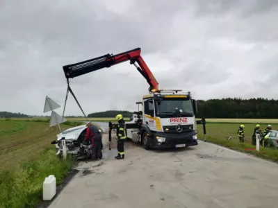 Verkehrsunfall auf Landstraße zwischen Sierning und Wolfern 12fd1b61-fdd7-4d5e-bd2f-dd158a3daf9e.jpg