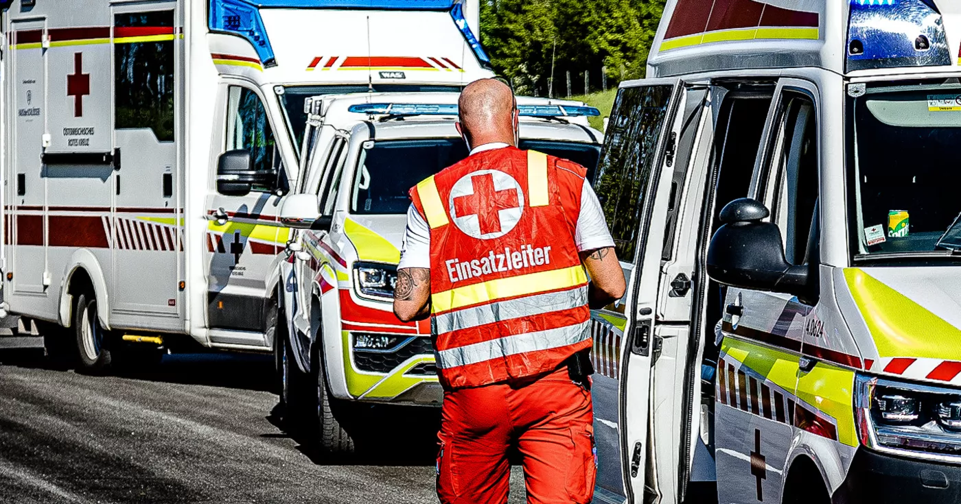 Schwerer Verkehrsunfall mit 9 Verletzten