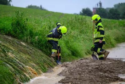 Starker Niederschlag und heftiger Regen - Feuerwehren im Dauereinsatz FOKE-2024060316422180-057.jpg