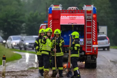 Starker Niederschlag und heftiger Regen - Feuerwehren im Dauereinsatz FOKE-2024060316432187-061.jpg