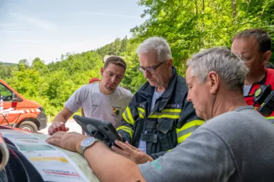 Suchaktion nach vermeintlich abgestürztem Paragleiter in Micheldorf erfolglos abgebrochen DSC-2808.jpg