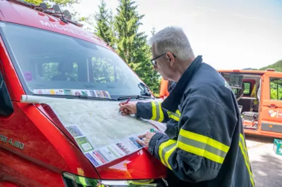 Suchaktion nach vermeintlich abgestürztem Paragleiter in Micheldorf erfolglos abgebrochen DSC-2833.jpg