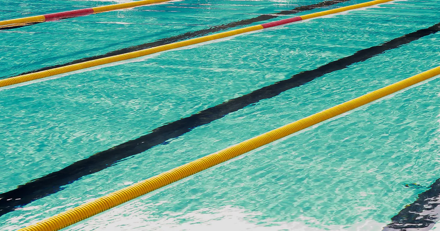 Titelbild: Mann rastete in Freibad völlig aus - Haft