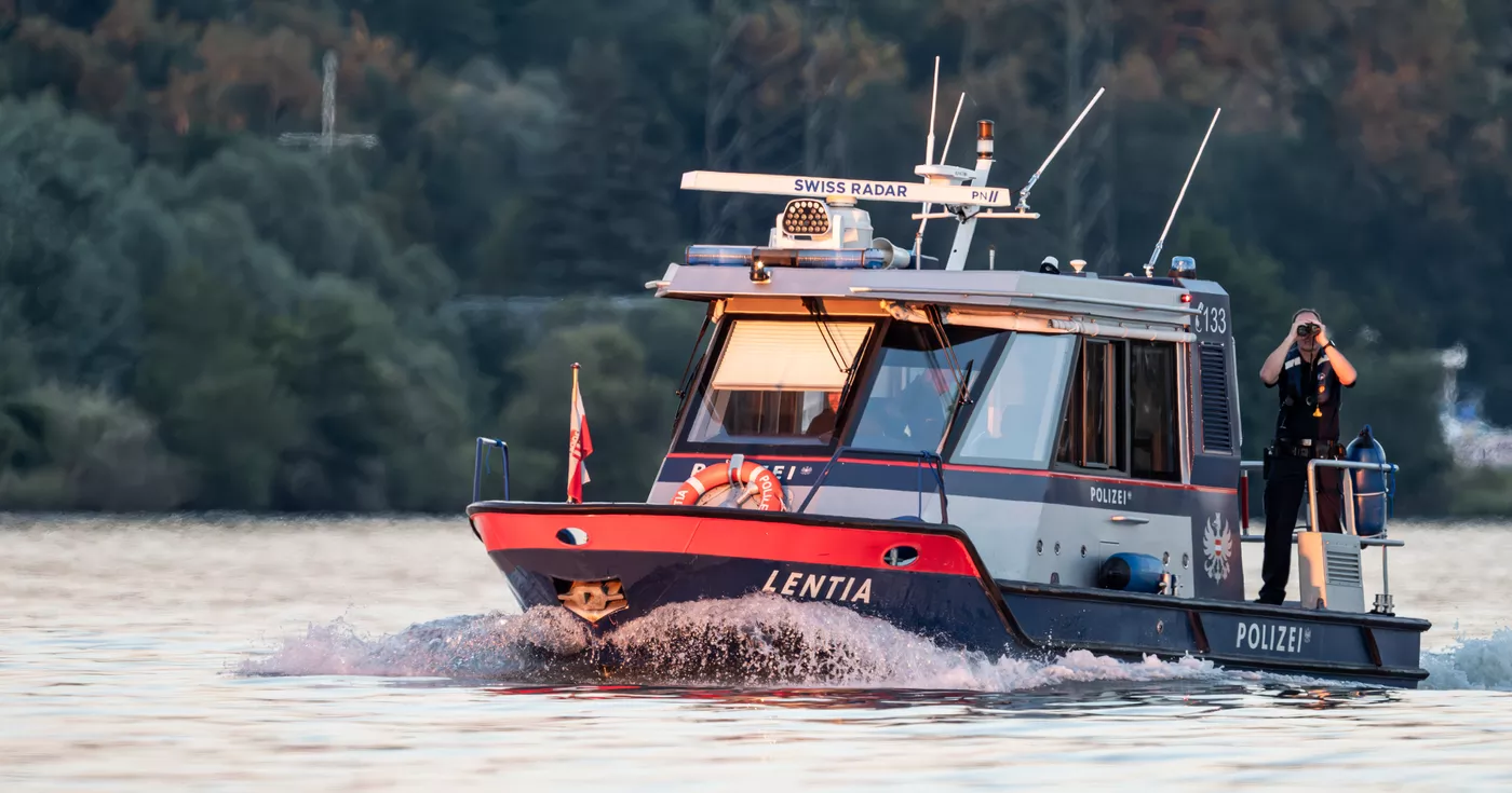 Ruderboot gekentert, zwei Frauen gerettet