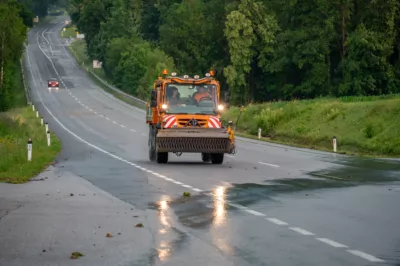 Schweres Gewitter forderte Einsatz der Feuerwehren und Straßenhalter DSC-2883.jpg