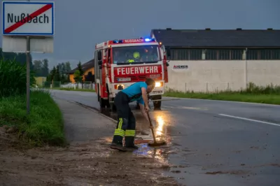 Schweres Gewitter forderte Einsatz der Feuerwehren und Straßenhalter DSC-2915.jpg