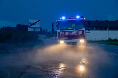 Schweres Gewitter forderte Einsatz der Feuerwehren und Straßenhalter DSC-2936.jpg