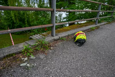 Gasaustritt in Gmunden fordert Einsatz von fünf Feuerwehren DSC-6803.jpg