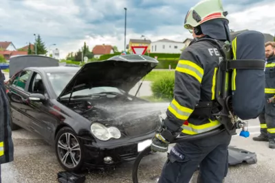 Brennender Motorraum durch Fahrer gelöscht DSC08231.jpg