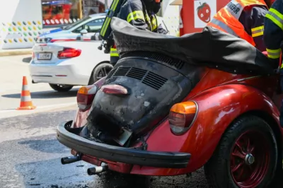 Fahrzeugbrand in Leonding erfolgreich gelöscht DSC-3362.jpg