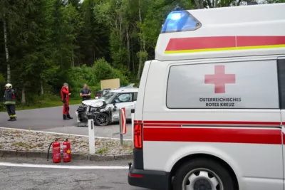 Vorbildliche Ersthelfer retten Verletzte bei Verkehrsunfall in Weitersfelden DSC06985.jpg