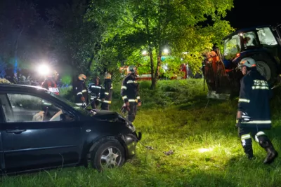 Fahrzeugbergung nach Unfall: Fahrer unverletzt A7405704-2400.jpg