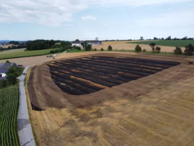 Brand auf einem Feld photo-2024-07-16-18-55-47.jpg