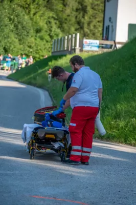 Schwerer Motorradunfall fordert zwei Verletzte - Feuerwehr, Notarzthubschrauber und Polizei im Einsatz DSC-6219.jpg