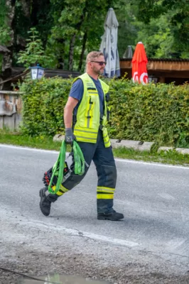 Schwerer Motorradunfall fordert zwei Verletzte - Feuerwehr, Notarzthubschrauber und Polizei im Einsatz DSC-6253.jpg