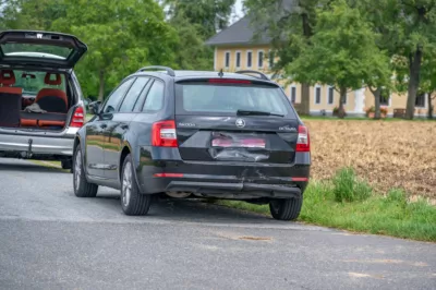 Auffahrunfall zwischen PKW und Roller in Pettenbach - Polizei und Rotes Kreuz im Einsatz DSC-6306.jpg