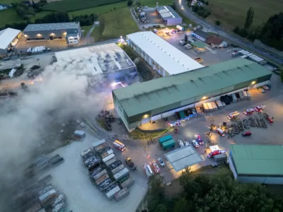 Brand auf Industriegelände in Gerling DJI-0756-2400.jpg