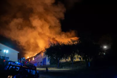 22 Feuerwehren bei Großbrand im Bezirk Perg im Einsatz BRANDSTAETTER-20240801-42.jpg