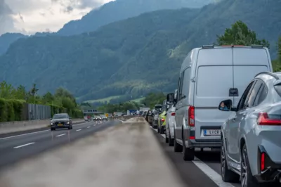 Defekter Schwertransport blockierte A9 zwischen St. Pankraz und Windischgarsten DSC-6609.jpg