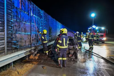 PKW-Brand auf der A1 Westautobahn führt zu Verzögerungen FOKE-2024080323065593-108.jpg