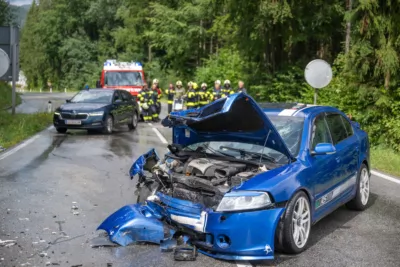 Frontalkollision auf der B126 kurz vor dem Grenzübergang Weigetschlag 005-MG8696.jpg