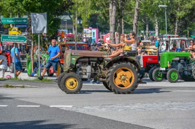 250 Oldtimer - Traktorhimmelfahrt auf der Höss zur Lögerhüttn DSC-7484.jpg