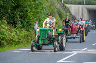 250 Oldtimer - Traktorhimmelfahrt auf der Höss zur Lögerhüttn DSC-7517.jpg