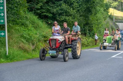 250 Oldtimer - Traktorhimmelfahrt auf der Höss zur Lögerhüttn DSC-7526.jpg