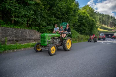 250 Oldtimer - Traktorhimmelfahrt auf der Höss zur Lögerhüttn DSC-7559.jpg