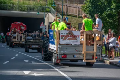 250 Oldtimer - Traktorhimmelfahrt auf der Höss zur Lögerhüttn DSC-7573.jpg