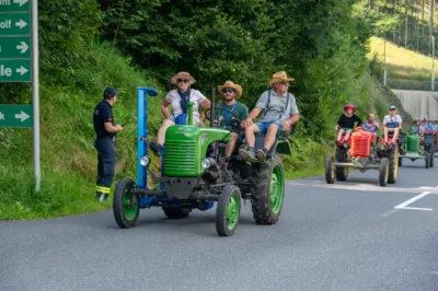 250 Oldtimer - Traktorhimmelfahrt auf der Höss zur Lögerhüttn DSC-7593.jpg