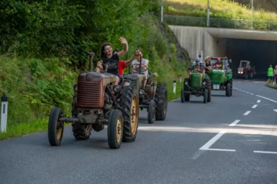 250 Oldtimer - Traktorhimmelfahrt auf der Höss zur Lögerhüttn DSC-7715.jpg