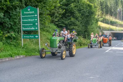 250 Oldtimer - Traktorhimmelfahrt auf der Höss zur Lögerhüttn DSC-7863.jpg