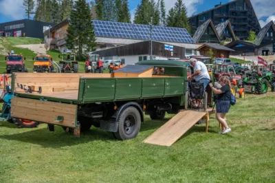 250 Oldtimer - Traktorhimmelfahrt auf der Höss zur Lögerhüttn DSC-8037.jpg