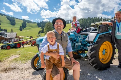 250 Oldtimer - Traktorhimmelfahrt auf der Höss zur Lögerhüttn DSC-8114.jpg