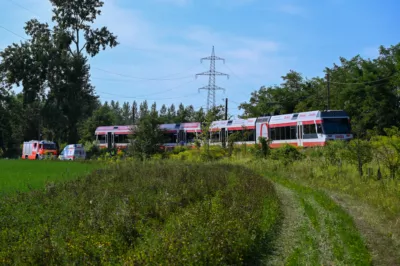 25 Fahrgäste von der Feuerwehr Rufling aus Personenzug evakuiert DSC-4554.jpg