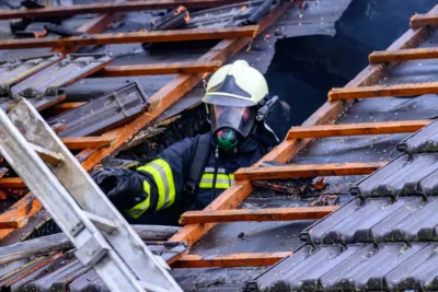 Brand einer Garage in Sankt Marien FOKE-2024081218198413-024.jpg