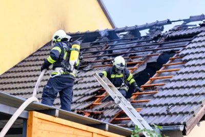 Brand einer Garage in Sankt Marien FOKE-2024081218208414-025.jpg