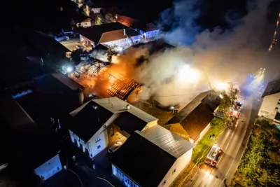 Vollbrand eines landwirtschaftlichen Nebengebäudes in Fraham BAYER-AB-024.jpg