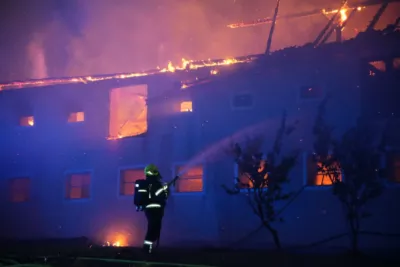 Brand auf landwirtschaftlichem Betrieb in Kefermarkt IMG-4285.jpg