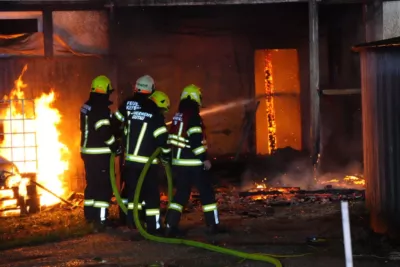 Brand auf landwirtschaftlichem Betrieb in Kefermarkt IMG-4289.jpg