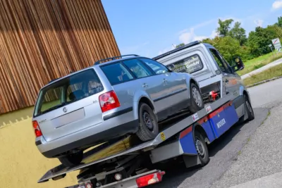 Raser-Auto wird versteigert FOKE-2024081614298703-084.jpg